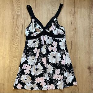 Vintage Stretchy Jersey Floral Mini Dress // Studio Donatella casual babydoll
